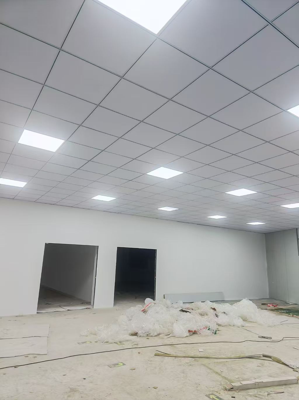 苏州办公室吊顶装修